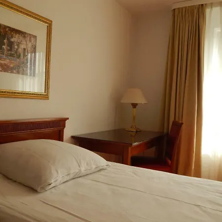 Free - Bei Der Markthalle Reutlingen